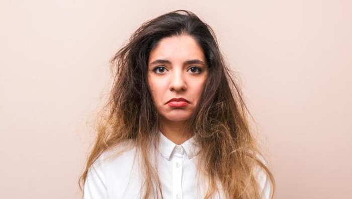 Punya Masalah Rambut Rontok? Coba Konsumsi 5 Buah Ini!