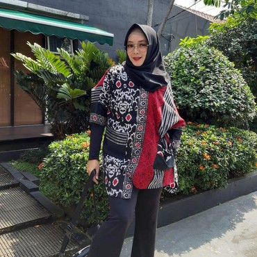 Innalillahi, Pesinetron Rina Gunawan Meninggal Dunia