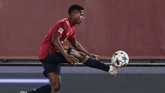 FOTO: Fenomena Ansu Fati, Bintang 17 Tahun Timnas Spanyol Ansu Fati terus menciptakan sensasi setelah mencetak gol untuk timnas Spanyol pada ajang UEFA Nations League.