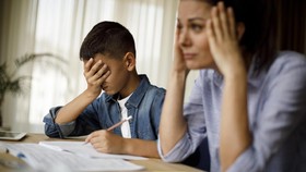 Ibu, Kenali Parental Burnout yang Rentan saat Pandemi