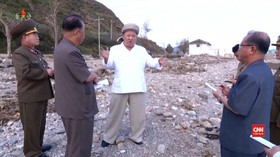 VIDEO: Kim Jong-un Sidak Lokasi Terdampak Topan Maysak