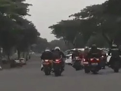 Kapolri Soroti Moge-Mobil Mewah Dikawal: Jangan Terobos Lampu Merah