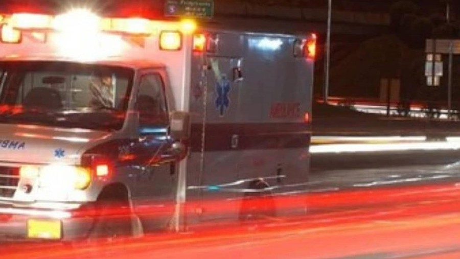 Ilustrasi ambulans Ilustrasi ambulans