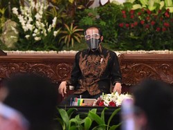 Video Jokowi Nyaris Lupa Sapa Maruf Saat Kick Off Meeting Keuangan