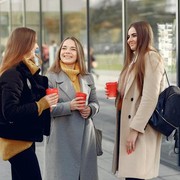 3 Cara Ampuh Menghadapi Teman Kantor yang Nyinyir