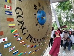 Melihat Gong Raksasa di Ciamis Ditabuh Setahun Sekali