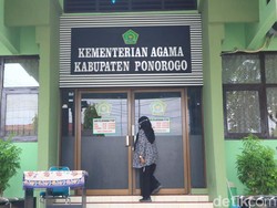 Jika Daftar Haji Sekarang, Warga Ponorogo Berangkat 30 Tahun Lagi