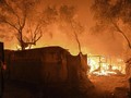 FOTO: Kebakaran Kamp Pengungsi Terbesar di Yunani