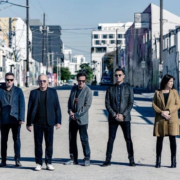 Lirik Lagu Regret - New order