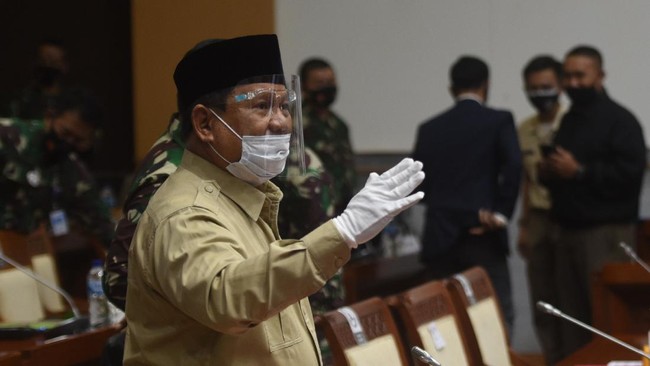 Menhan Prabowo Subianto disebut tak pernah mengonsumsi obat Ivermectin selama empat bulan terakhir untuk mencegah penularan virus corona.