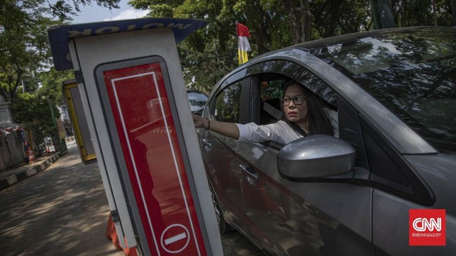 Polisi menyelidiki dugaan pemalakan tarif parkir di depan gerbang selatan Kantor Gubernur DIY atau Kepatihan, kawasan Malioboro.