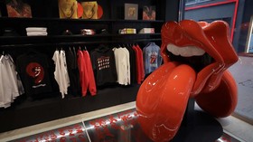 FOTO: Mengintip Toko The Rolling Stones di London