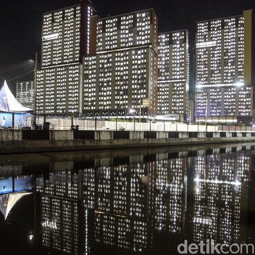 Viral Penampakan Wisma Atlet Penuh Pasien Covid-19