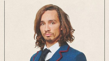Kisah Klaus Hargreeves 'The Umbrella Academy' Jadi Komik Solo