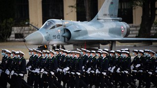 Prancis Mulai Latihan Militer Perdana di Luar Angkasa