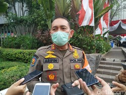 Pemprov DKI Tindak 845 Rumah Makan dan 229 Kantor Selama PSBB Ketat