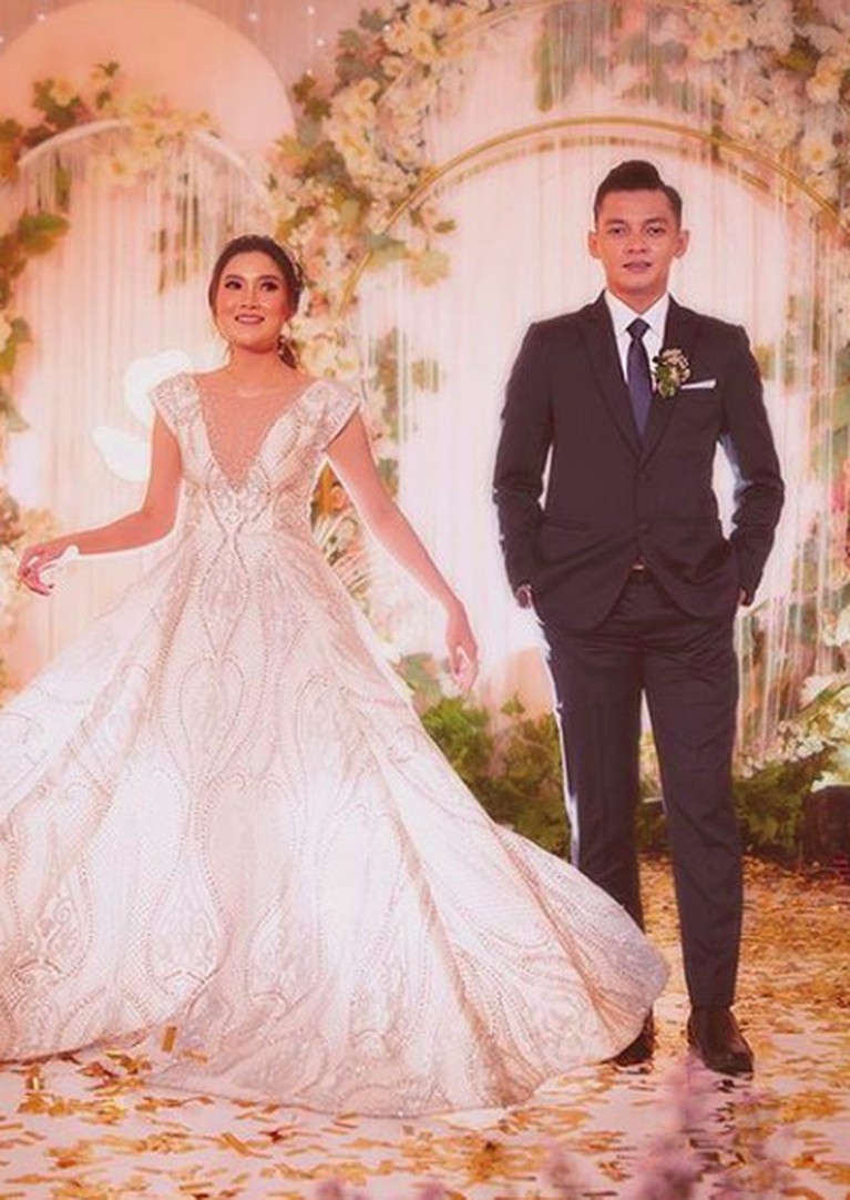 Nella Kharisma dan Dory Harsa Nella Kharisma dan Dory Harsa sudah menikah