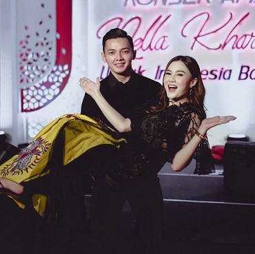 Fans Dory Harsa Tegur Netizen yang Masih Bahas soal Agama