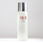 Coba Skincare Untuk Flek Hitam yang Handal dari Jepang Ini!