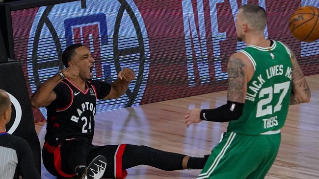 FOTO: Duel Panas Raptors dan Celtics Kembali Imbang