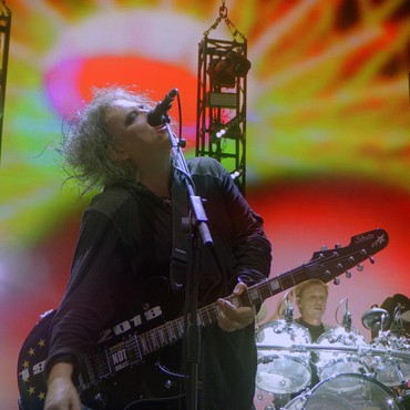 Robert Smith Sebut 'Noise' Tidak akan Jadi Album Baru The Cure