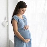 4 Hal Ini Sering Disebut Picu Keguguran, Ternyata Cuma Mitos!
