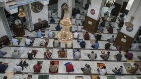 PSBB Transisi, Kantor hingga Masjid Harus Data Pengunjung
