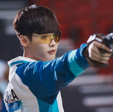 'W: Two Worlds' Eps.3, Ayah Yeon Joo Coba Membunuh Kang Chul