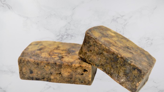 8 Manfaat 'African Black Soap' Sabun Kuno dari Afrika untuk Kecantikan