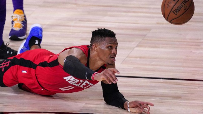 FOTO: Jinakkan Rockets, Lakers Mendekati Final