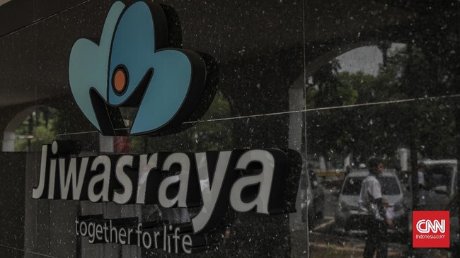 Kapal Pinisi yang merupakan barang sitaan dan rampasan negara dari perkara TPPU di PT Asuransi Jiwasraya dilelang Pusat Pemulihan Aset Kejagung RI.