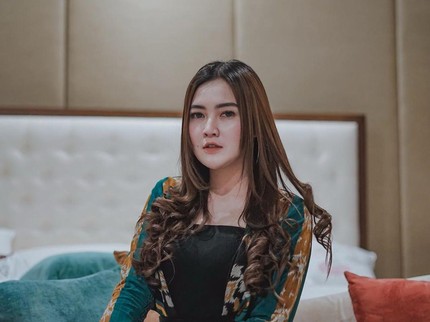 Nella Kharisma Kesal Diisukan Pernah Nikah dengan Cak Malik