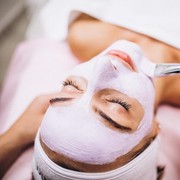 Perbedaan Wash Off Mask, Sheet Mask dan Clay Mask yang Wajib Kamu Tahu!