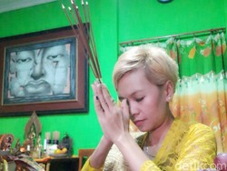 Praktisi Spiritual Ajarkan Cara Tangkal Teror Energi Negatif KPU Kota Blitar