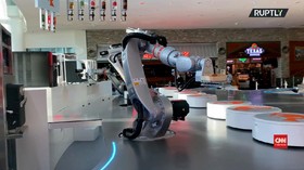 VIDEO: Cegah Covid-19, Robot Gantikan Tugas Pelayan Kafe