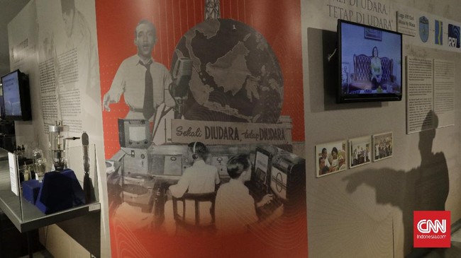 FOTO: Tur Virtual Hari Radio Nasional