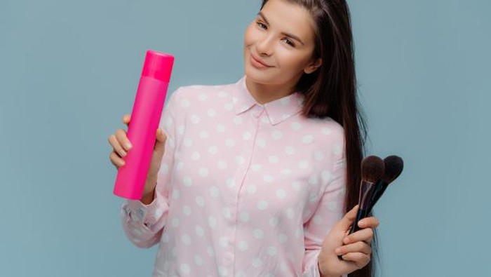 5 Tips Bikin Rambut Jadi Lebih Tebal