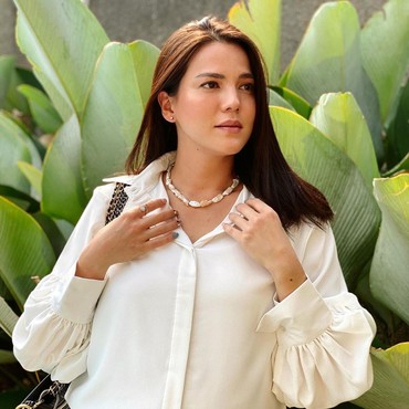 Hidup dalam 2 Agama, Alice Norin Cerita Perjalanan Jadi Mualaf