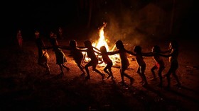 FOTO : Pesta Suku Lokal Brasil, Rayakan Bebas Corona