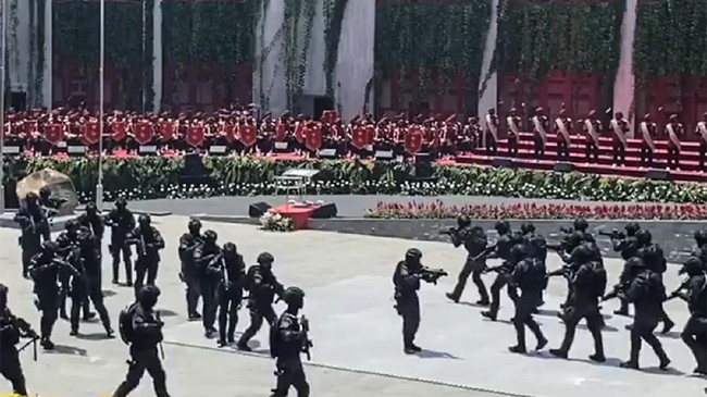 BIN menunjukkan atraksi militer pasukan khusus Rajawali di hadapan sejumlah tokoh negara pada pertengahan pekan ini.