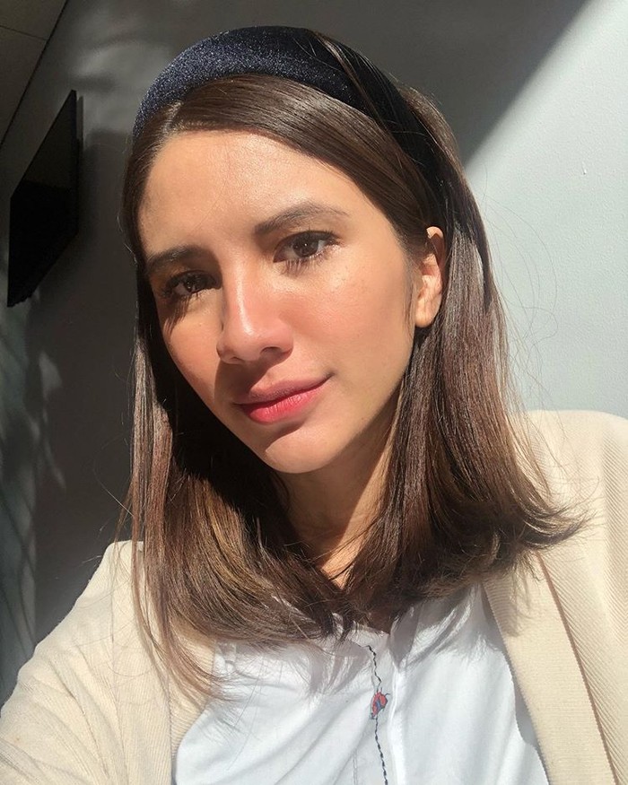 Artis bernama lengkap Maria Dyer Achsahinta Sinaga ini punya wajah cantik dan tegas khas suku Batak. Diketahui Acha miliki darah Batak dari kedua orang tuanya. Model cantik ini juga memutuskan menikah dengan pria keturunan Batak, Andy Ambarita. (Foto: Instagram.com/achasinaga)