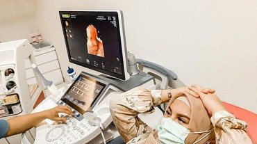 Jelang Persalinan, Foto Hasil USG Anak Irish Bella Curi Perhatian