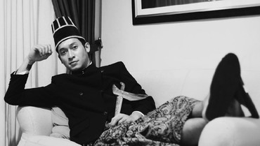 img-title Ade Firman Hakim Meninggal, Happy Salma Ungkap Rasa Kehilangan