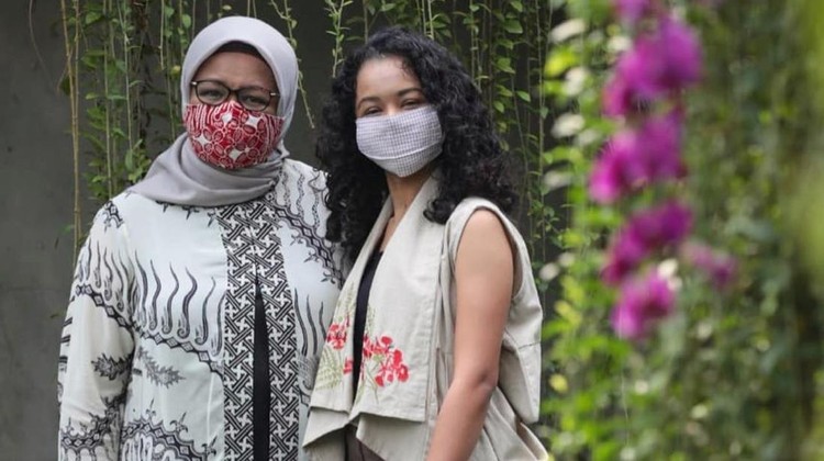 Fery Farhati dan anak, Mutiara