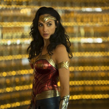Joss Whedon Bantah Ancam Gal Gadot Saat Syuting Ulang 'Justice League'