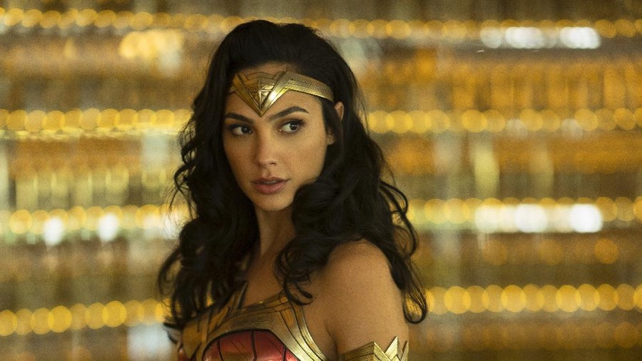 This image released by Warner Bros. Pictures shows Gal Gadot as Wonder Woman in a scene from 