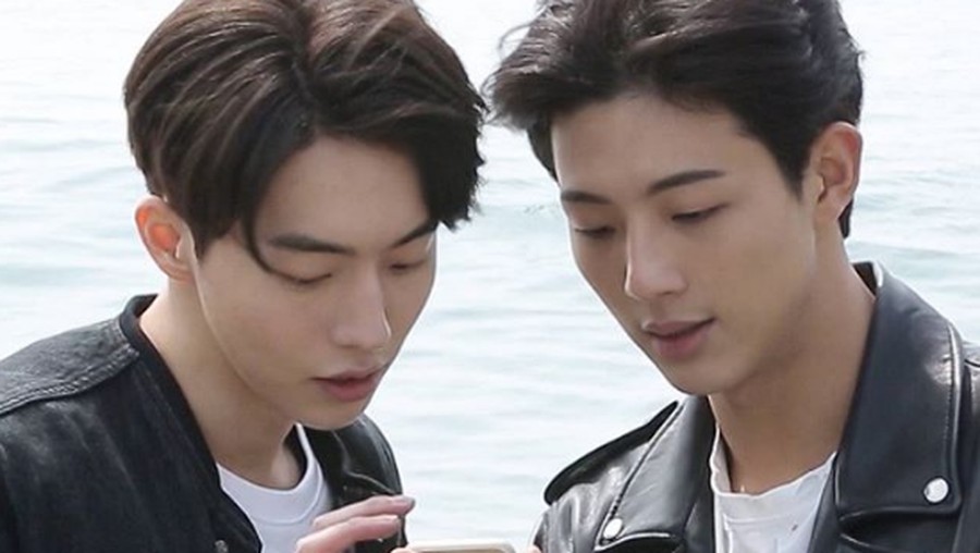 Ji Soo dan Nam Joo Hyuk Ji Soo dan Nam Joo Hyuk