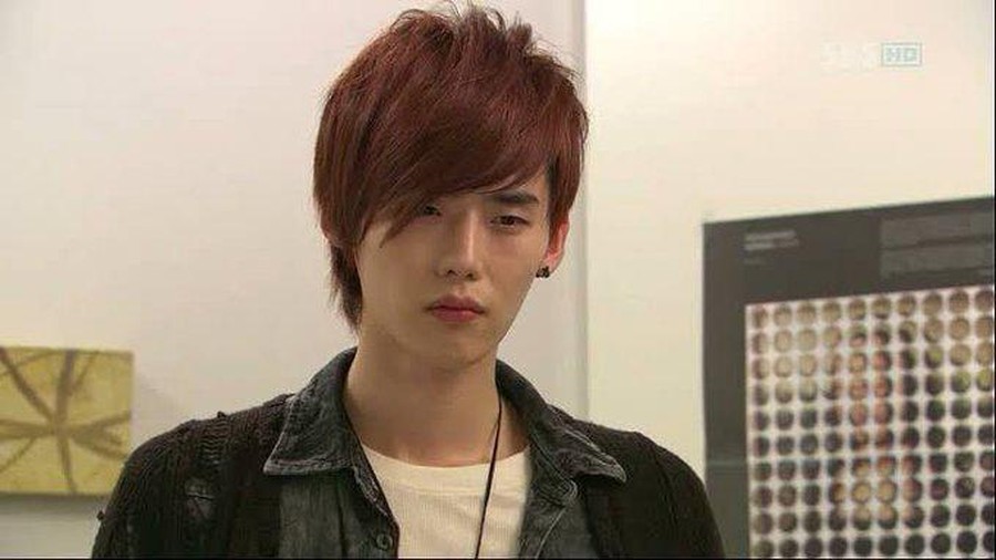 Lee Jong Suk