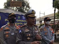 Ojol-Opang Bakal Dilarang Beroperasi Jika Masih Berkerumun di PSBB Ketat!