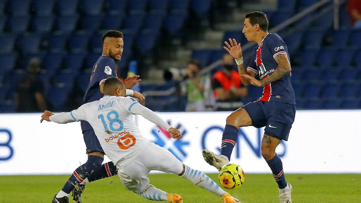 FOTO: Neymar Diusir Wasit, PSG vs Marseille Hujan Kartu Merah